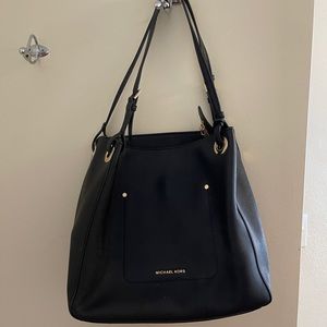 Michael Kors shoulder purse tote - medium size